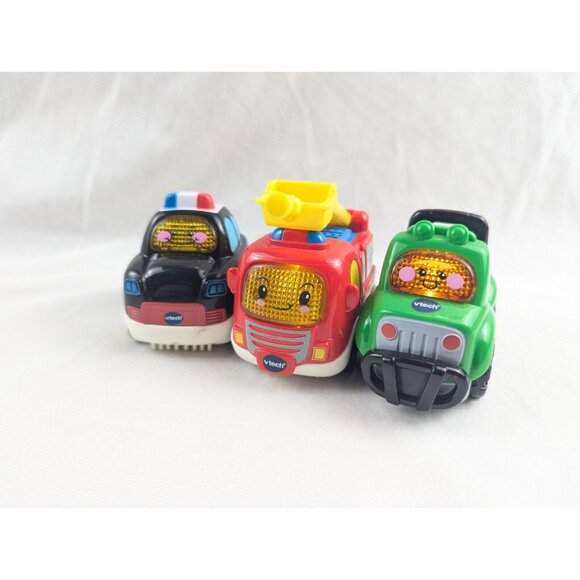VTech Go Go Smart Wheels Lot Of 3 SUV Fire Truck Police Talking Light-Up Toys - Picture 3 of 7